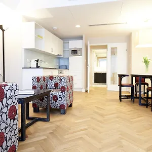 4* Apartmanhotel Singerstrasse 21-25 350m Next To St Stephen's Square