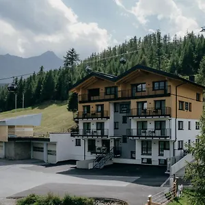 https://a-casa-amethyst.soldenhotels.net