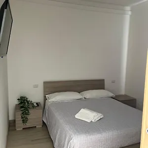Apt. N. 5 Apartamento Milán