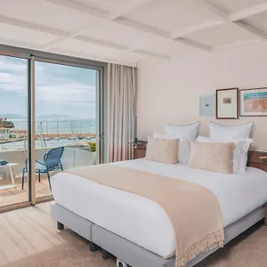 Hotel Bleu &